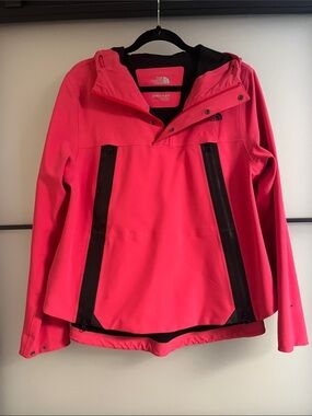 Gortex The North Face Women’s Bright Pink Apex Flex Jacket